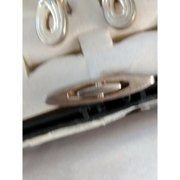 Vintage Swank Cuff Links (2 sets) plus One Swank Brushed Gold Tie Clip - Picture 7 of 8